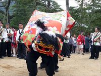 2015年 津田石清水神社 秋季例大祭 神野の獅子舞の写真